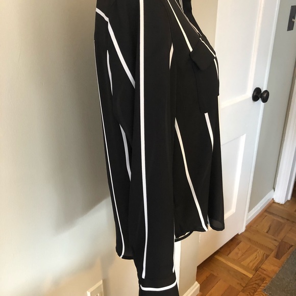 Who What Wear Blouse Size M - Picture 5 of 8